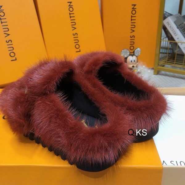 New Collection Fashion Women LV Shoes 099
