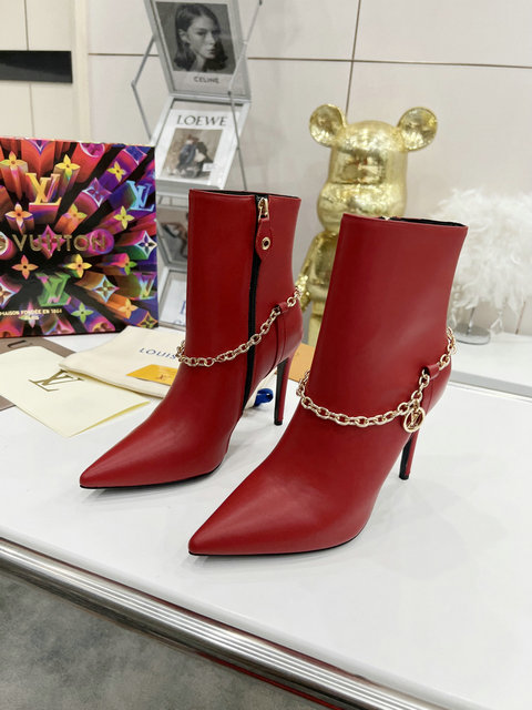 New Collection Fashion Women LV Shoes 096