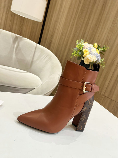 New Collection Fashion Women LV Shoes 094
