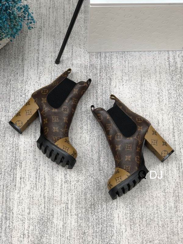 New Collection Fashion Women LV Shoes 091