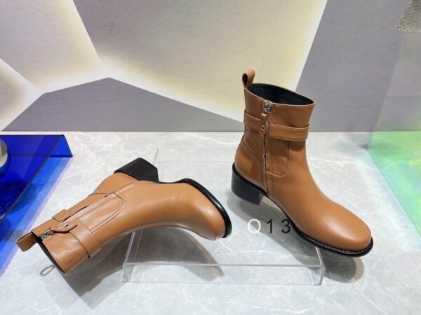 New Collection Fashion Women LV Shoes 090