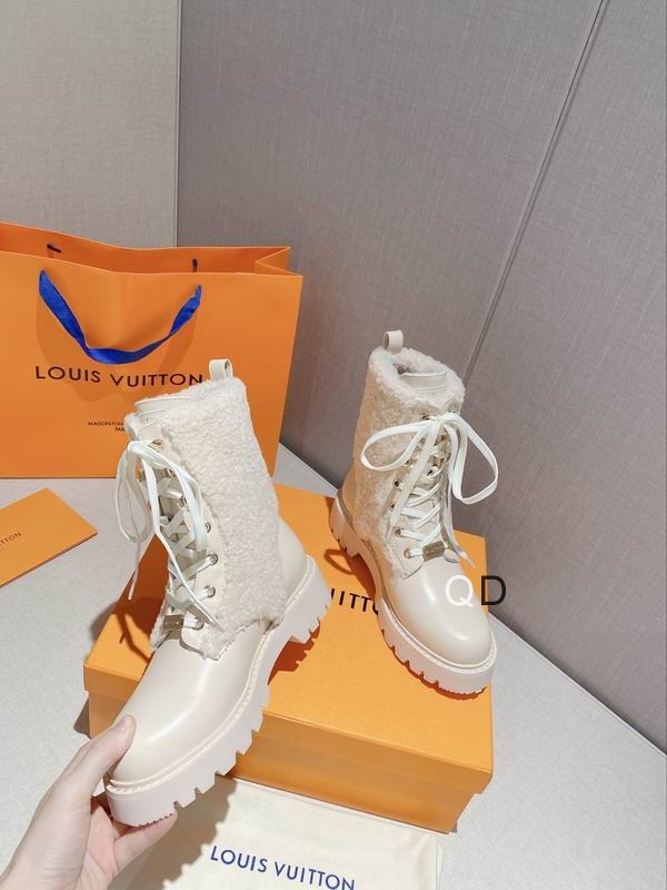 New Collection Fashion Women LV Shoes 089