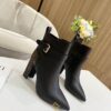 New Collection Fashion Women LV Shoes 087