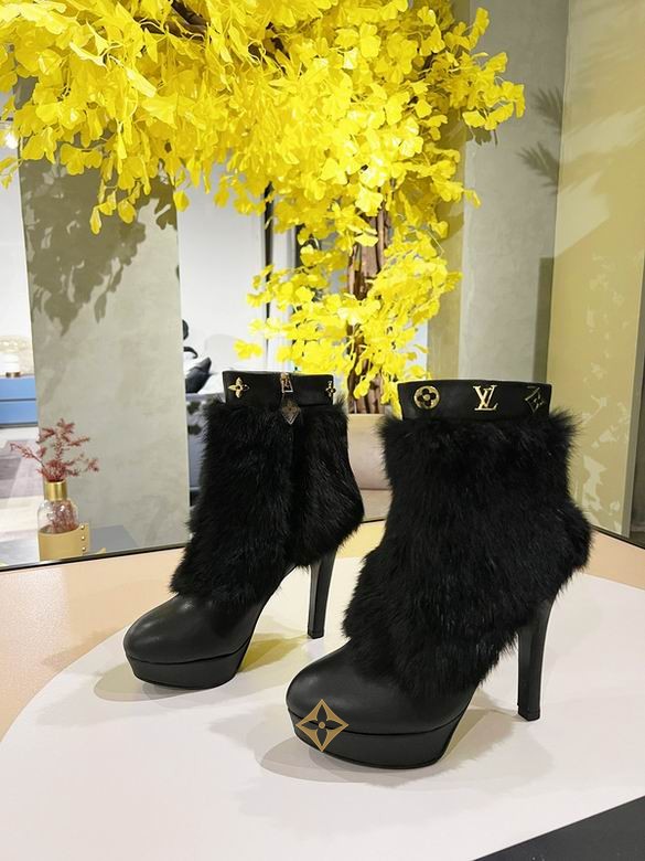 New Collection Fashion Women LV Shoes 084