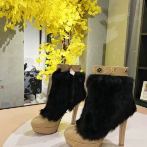 New Collection Fashion Women LV Shoes 084