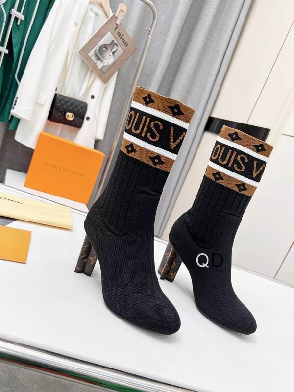 New Collection Fashion Women LV Shoes 083