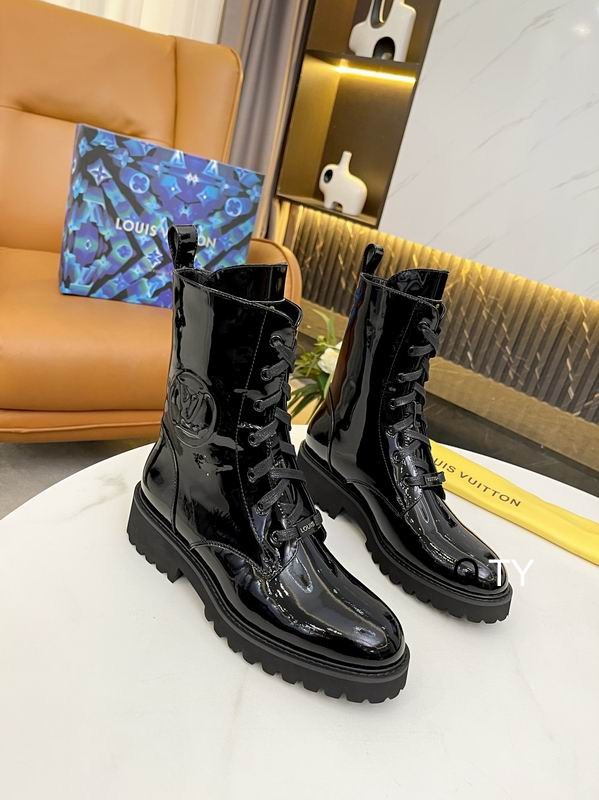 New Collection Fashion Women LV Shoes 080