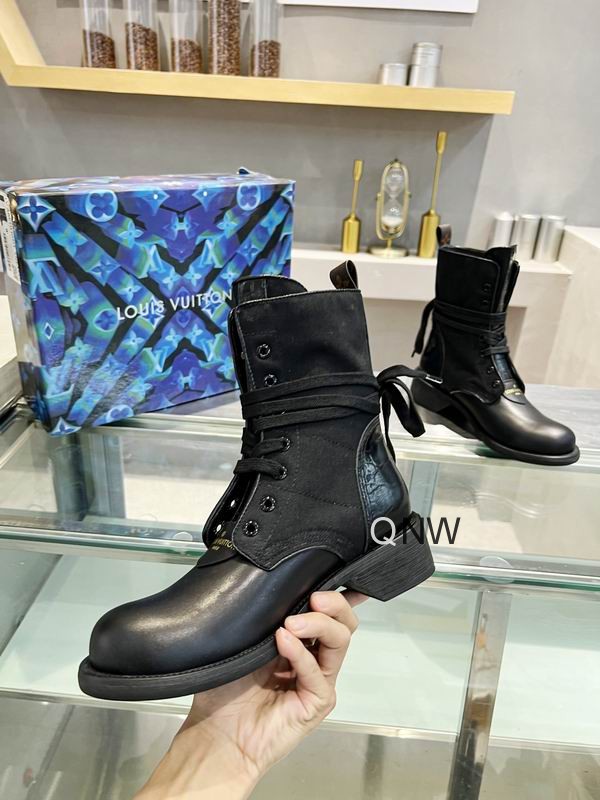 New Collection Fashion Women LV Shoes 079
