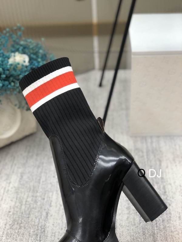 New Collection Fashion Women LV Shoes 077