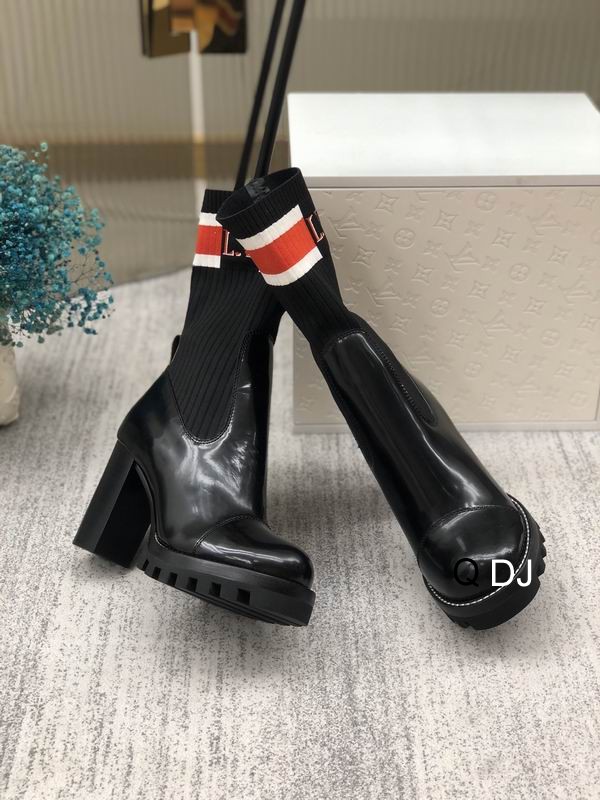 New Collection Fashion Women LV Shoes 077
