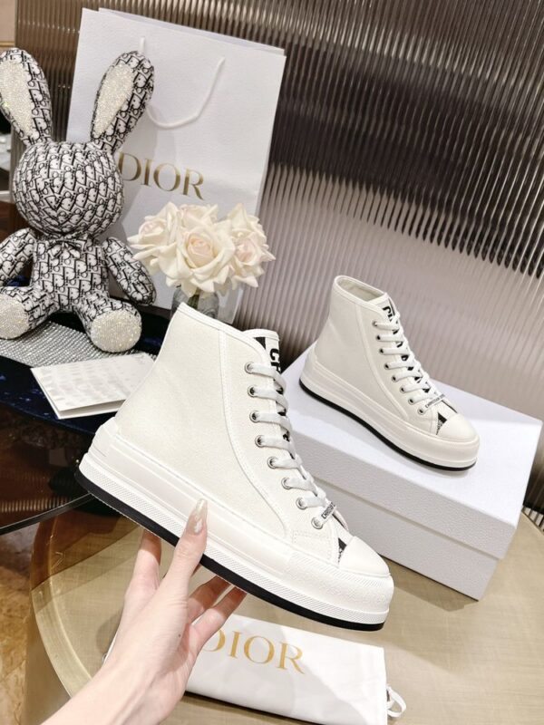 New Collection Fashion Women Dior Shoes 048