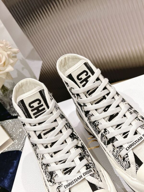 New Collection Fashion Women Dior Shoes 047