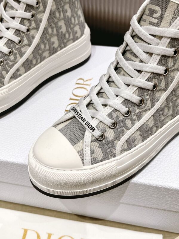 New Collection Fashion Women Dior Shoes 046