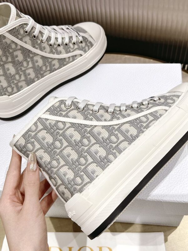 New Collection Fashion Women Dior Shoes 046