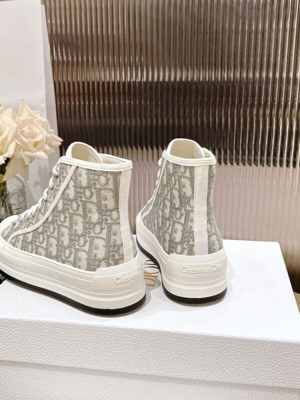 New Collection Fashion Women Dior Shoes 046