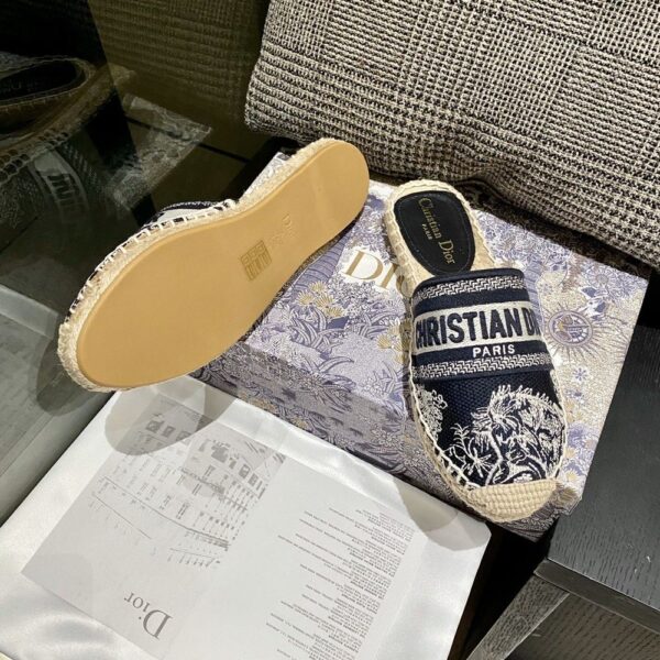 New Collection Fashion Women Dior Shoes 038