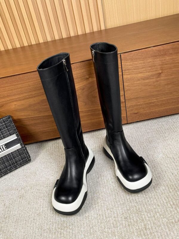 New Collection Fashion Valentino Women Shoes 022