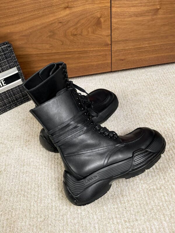 New Collection Fashion Valentino Women Shoes 020