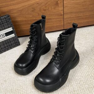 New Collection Fashion Valentino Women Shoes 018