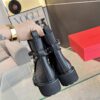 New Collection Fashion Valentino Women Shoes 017