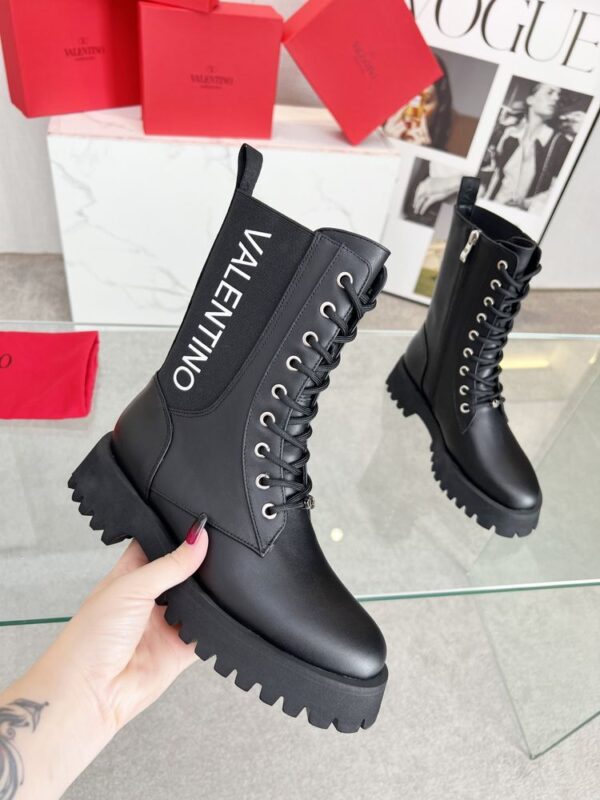 New Collection Fashion Valentino Women Shoes 014