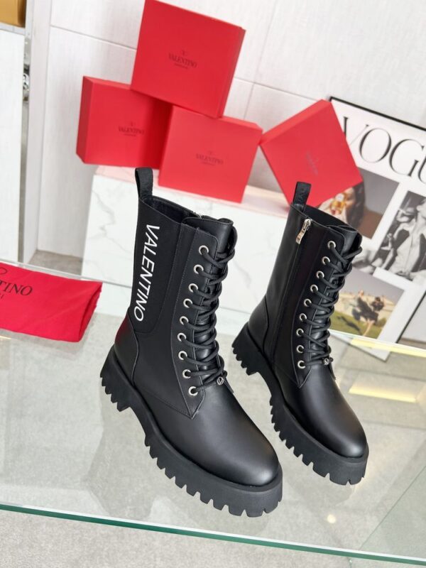 New Collection Fashion Valentino Women Shoes 014