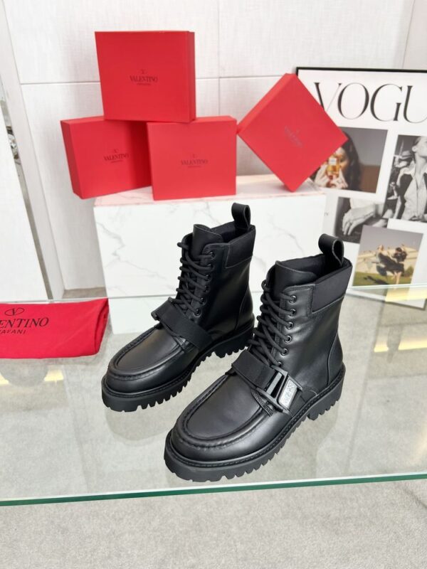 New Collection Fashion Valentino Women Shoes 012