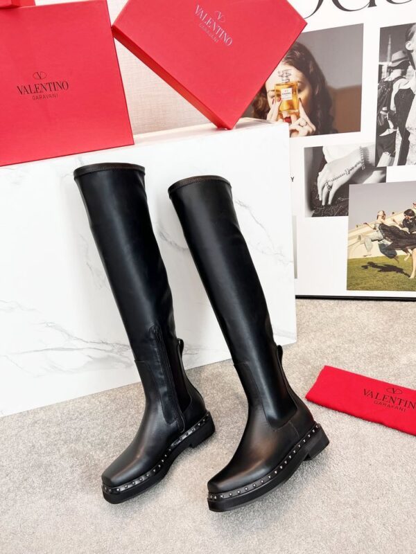 New Collection Fashion Valentino Women Shoes 010