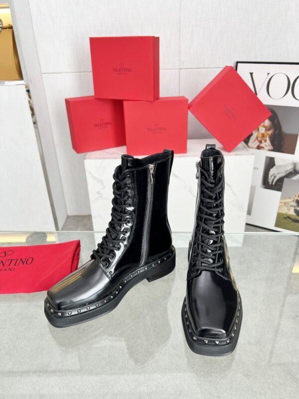New Collection Fashion Valentino Women Shoes 009