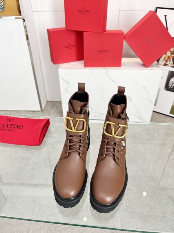 New Collection Fashion Valentino Women Shoes 005
