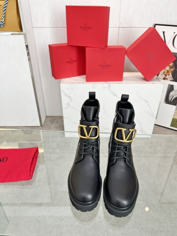 New Collection Fashion Valentino Women Shoes 004