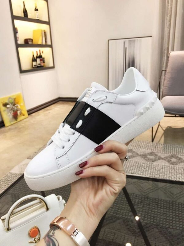 New Collection Fashion Valentino Women Shoes 003
