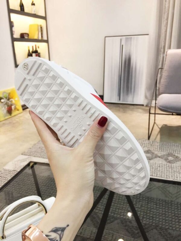 New Collection Fashion Valentino Women Shoes 003