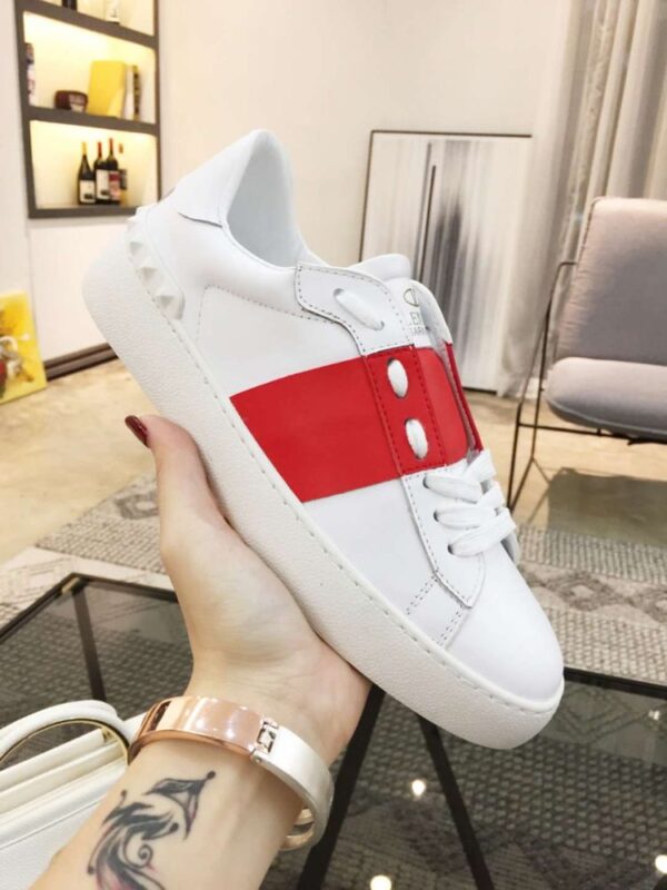 New Collection Fashion Valentino Women Shoes 003