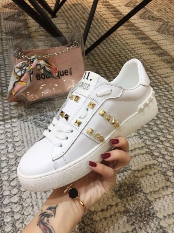New Collection Fashion Valentino Women Shoes 002