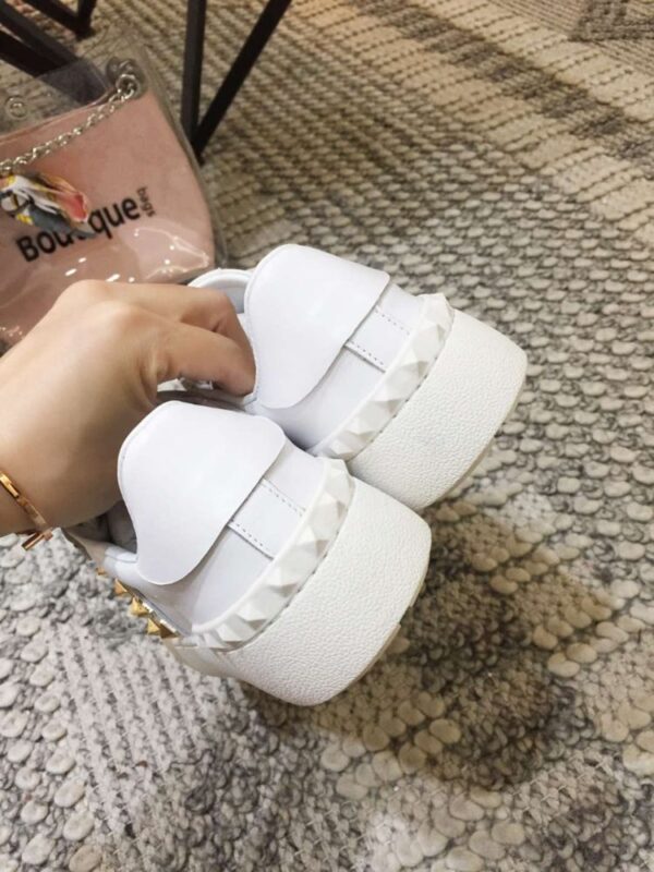 New Collection Fashion Valentino Women Shoes 002