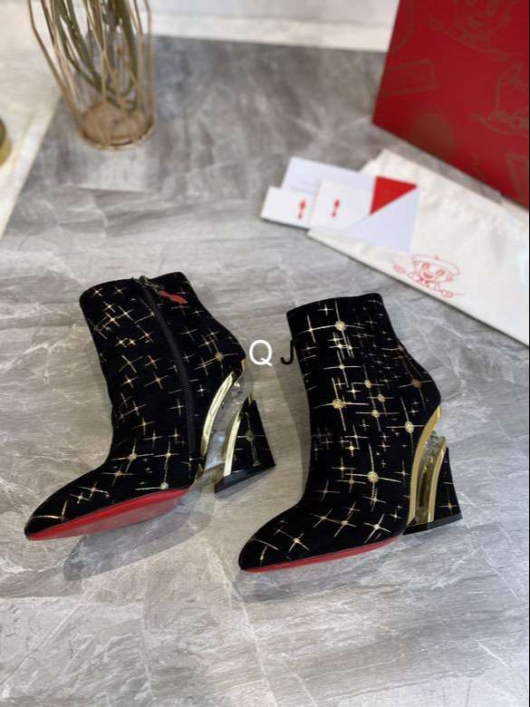 New Fashion Christian Louboutin Women Shoes 020