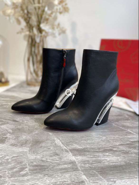 New Fashion Christian Louboutin Women Shoes 020