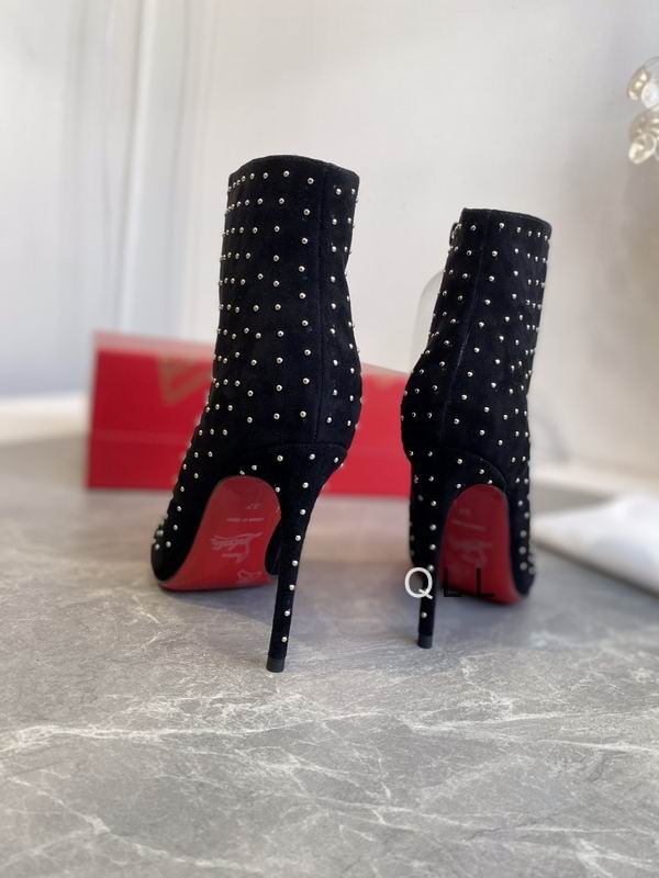 New Fashion Christian Louboutin Women Shoes 041