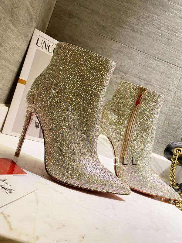 New Fashion Christian Louboutin Women Shoes 050