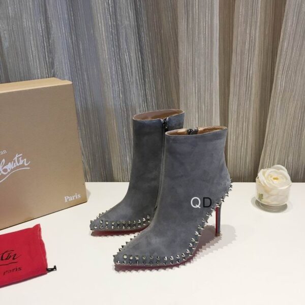New Fashion Christian Louboutin Women Shoes 052