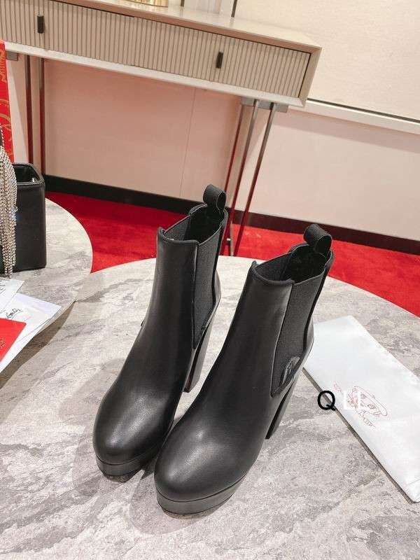 New Fashion Christian Louboutin Women Shoes 057