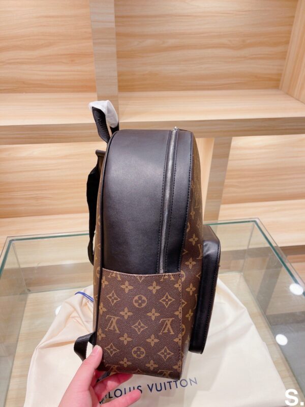 Modern Style Trendy Bag L3210
