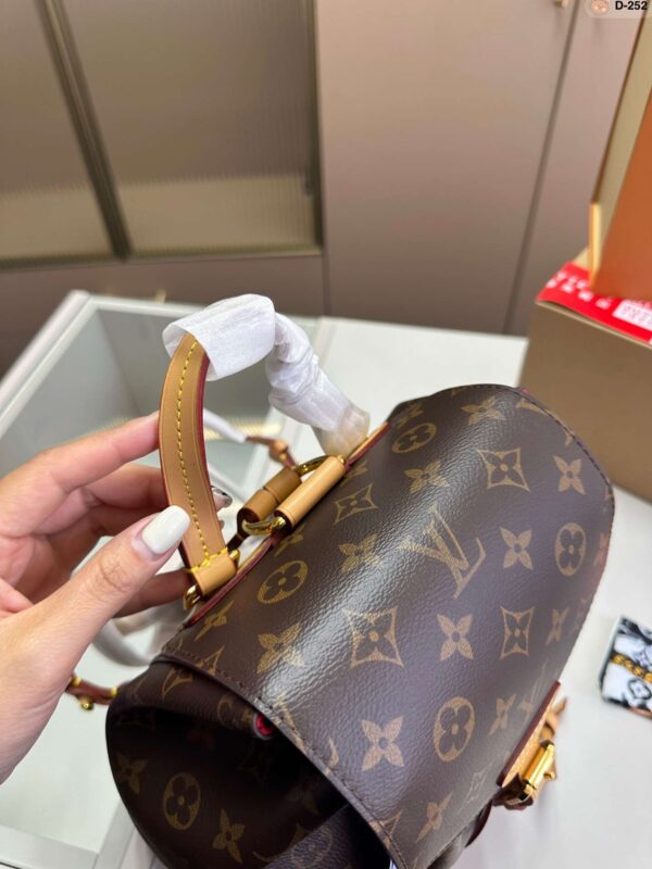 Modern Style Trendy Bag L4451