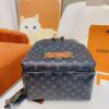 Modern Style Trendy Bag L4020