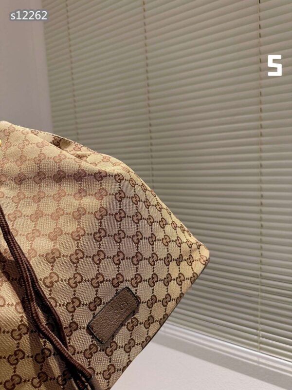 Modern Style Trendy GG Handbag 032