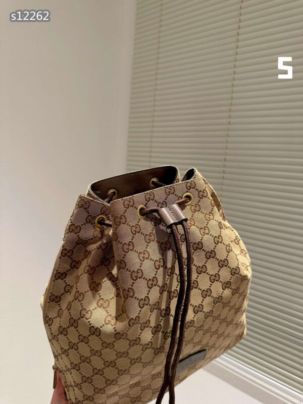 Modern Style Trendy GG Handbag 032