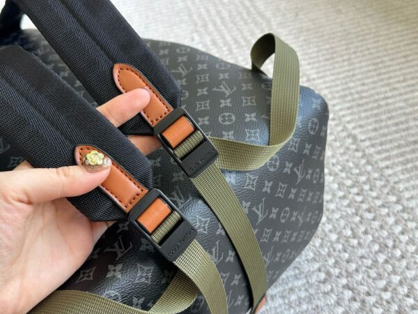 Modern Style Trendy LV Handbag L1647