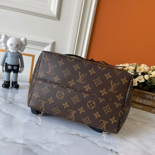 Iconic LV Handbag M45205