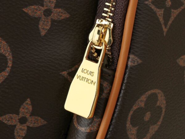 Iconic LV Handbag M14015-M14198